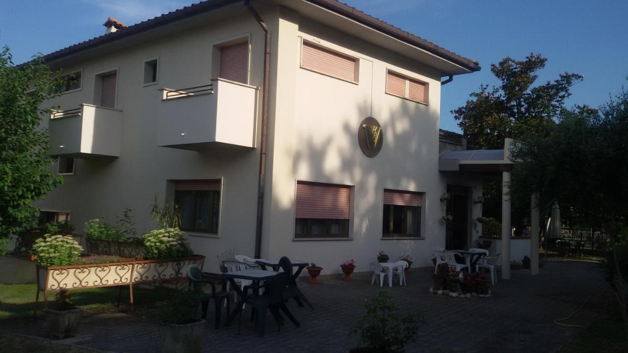 Hotel Le Vigne Contigliano Εξωτερικό φωτογραφία